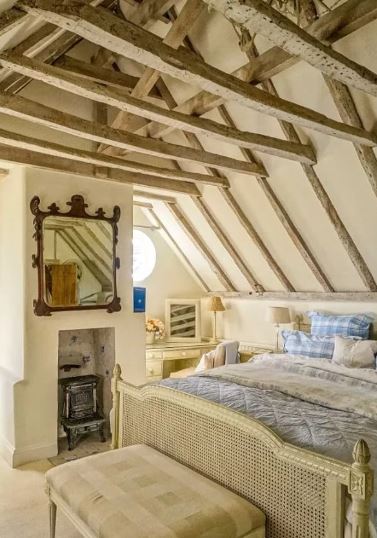 English Cottage Bedroom Ideas with an Eccentric Twist